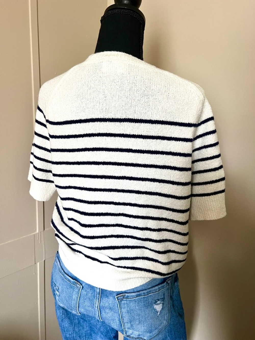 Universal Thread Striped Knit Tee Small | Coastal Preppy Short Sleeve Sweater - Picture 3 of 4